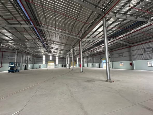 Cho Thuê Kho Xưởng Mới Xây 4500m2 Tại Long An - Giá Tốt