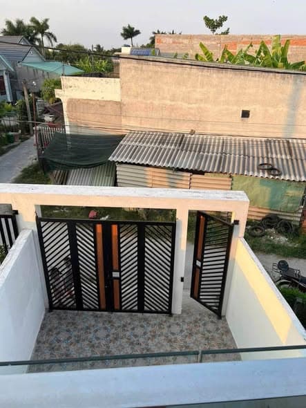 Nhà 1 Trệt 1 Lầu 2 Tỷ 2, Phường 7, TP. Tân An, Long An - Giá Tốt, Sổ Hồng Hoàn Công