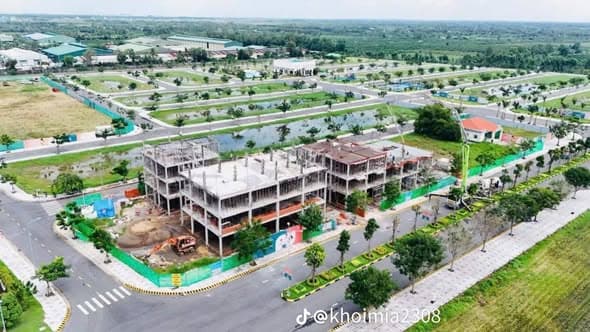 Chính chủ bán 3 nền liền kề The Solia, Bến Lức, Long An - Vị trí đắc địa